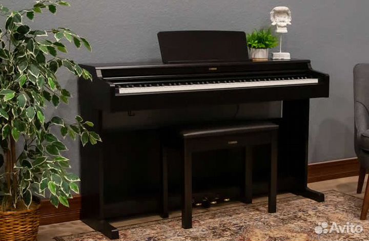 Цифровое пианино Yamaha 145 + Банкетка