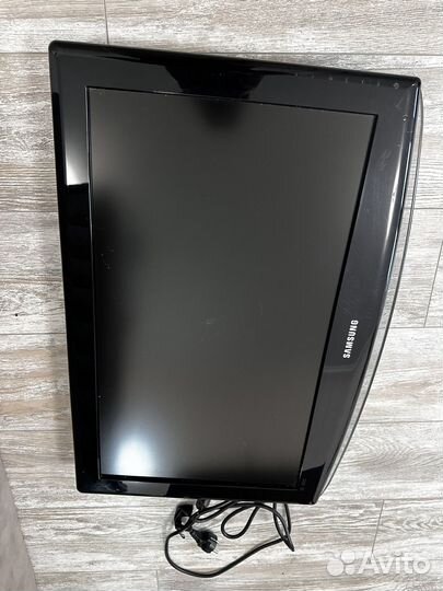 Телевизор samsung le26r81BS/eld