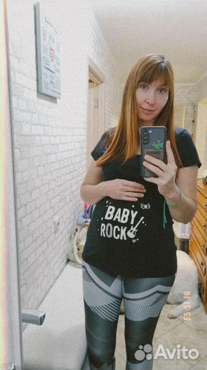 Вещи для беременных и кормящих бесплат