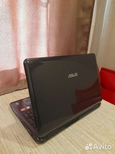 Ноутбук asus