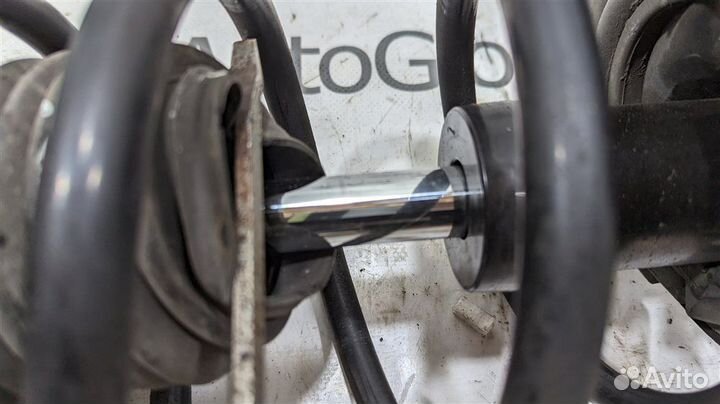 Амортизатор/стойка передняя левая Nissan X-Trail