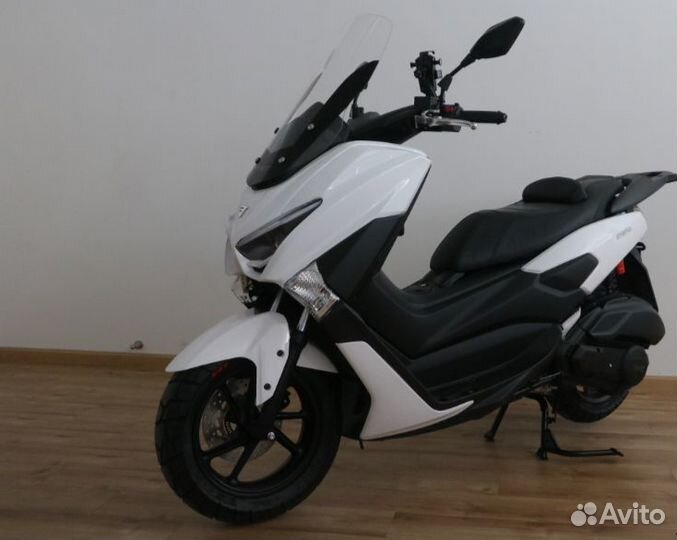 Скутер Vento MAX RS-150cc (replica Yamaha tmax)