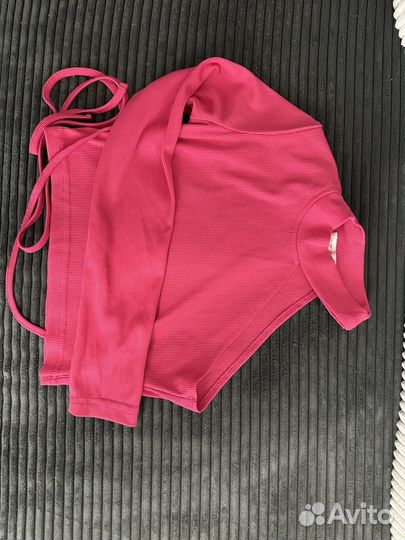 Топ с один рукавом