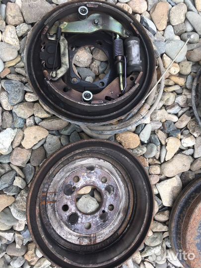 Toyota Noah 2002, AZR 60 65 барабан кажух