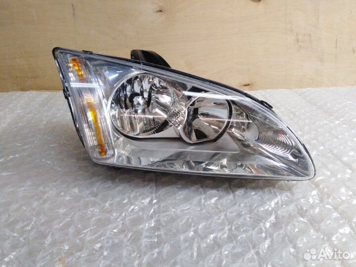 Фара правая Ford Focus Ii 2004 - 2008