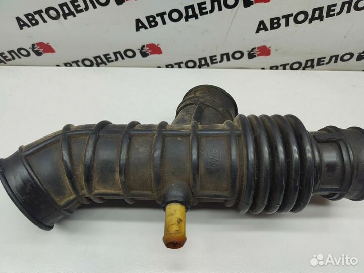 Патрубок воздушный Daewoo Nexia N100 1997 г.в