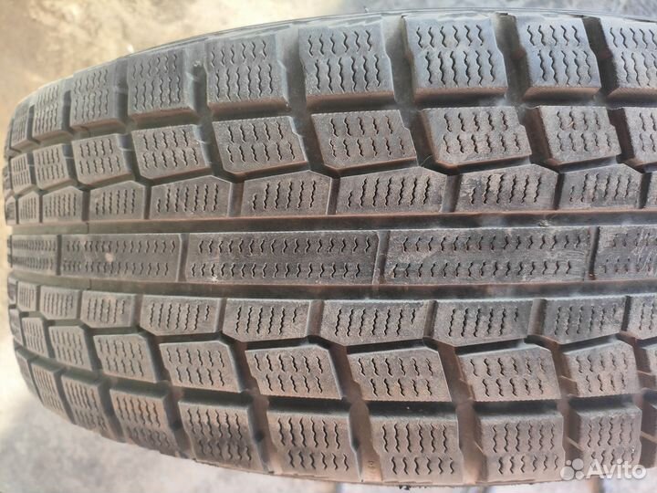 Yokohama Ice Guard IG20 215/60 R16