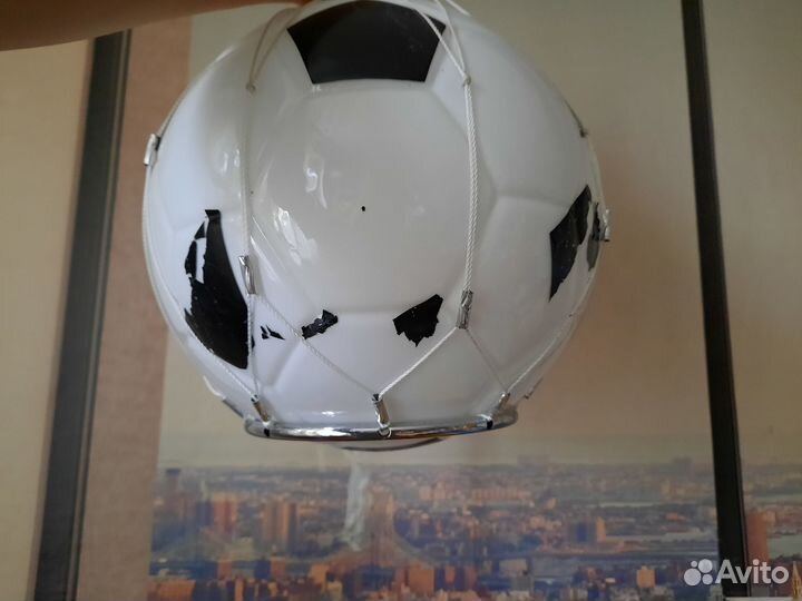 Продам люстру