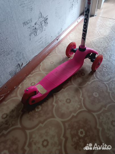 Самокат детский трехколесный