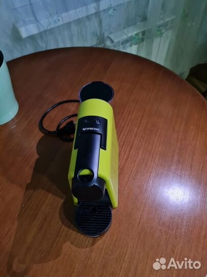 Кофемашина delonghi