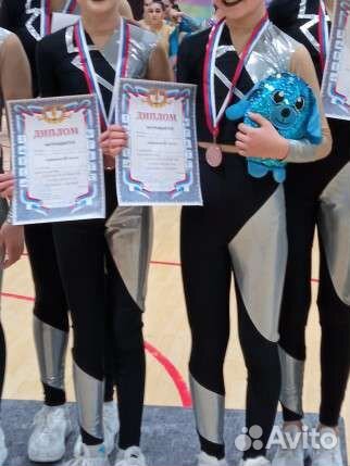 Костюмы для фитнеса и аэробики