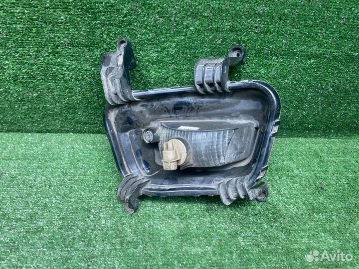 Фара противотуманная передняя левая Kia Rio 3