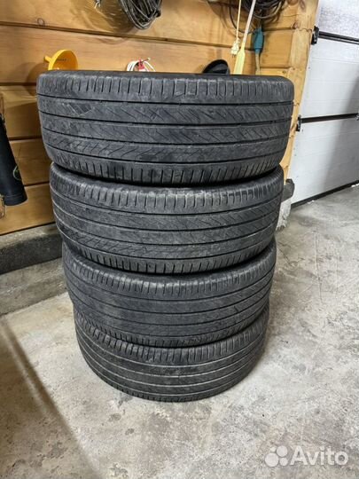Continental UltraContact UC6 255/55 R19
