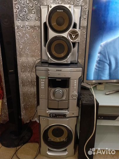 Музыкальный центр sony