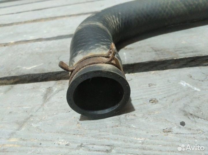 Патрубок системы охлаждения Chevrolet Lacetti