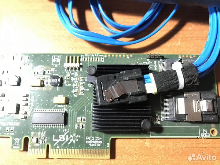 SAS raid контроллер LSI LSI SAS 9211-8i