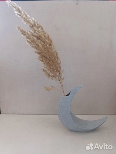 Интерьерная ваза 