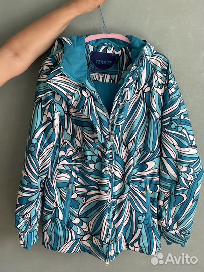 Горнолыжная куртка женская