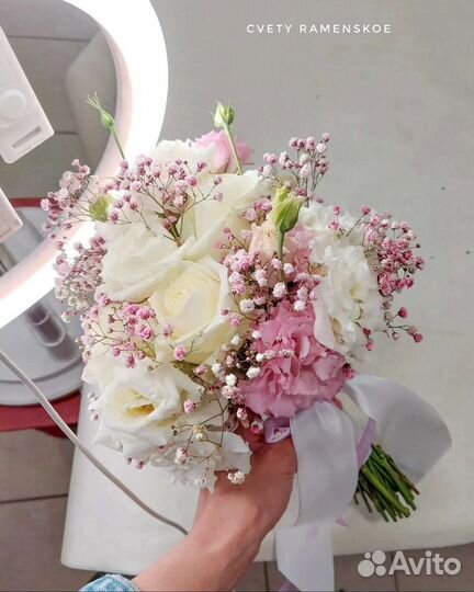 Свадебные аксессуары букеты невесты