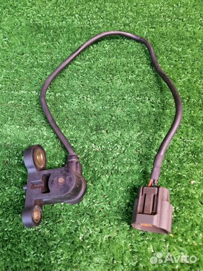 Датчик положения коленвала Mazda Mpv lwew FS