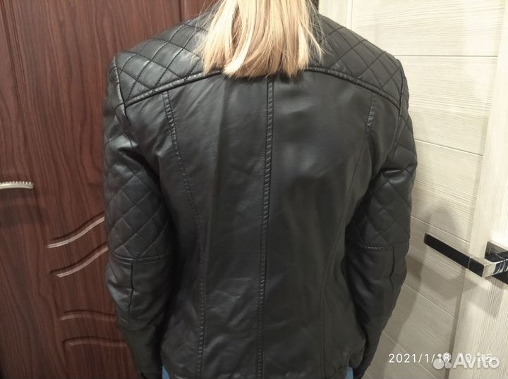 Куртка женская xxs 40-42