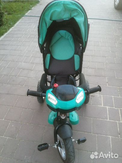 Трехколесный велосипед