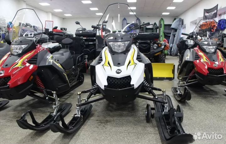 Снегоход Стелс Капитан 150 Витринный