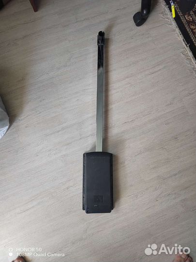 Держатель для шкафа