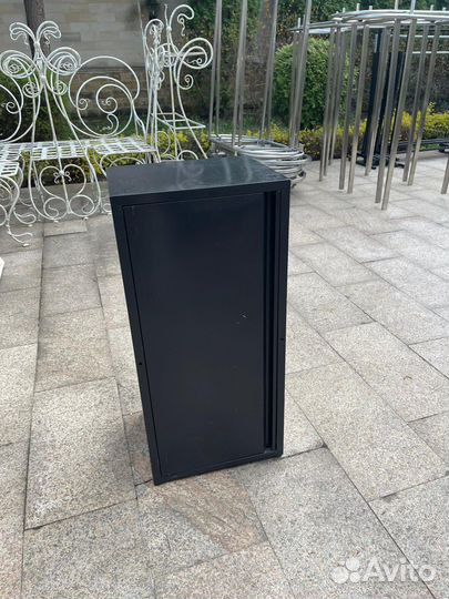 Сейф встроенный в шкаф