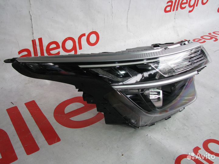 Kia Seltos Фара передняя правая 2019+