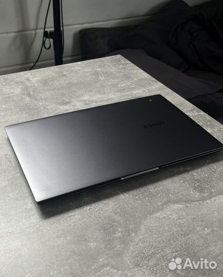 Honor magicbook pro 16