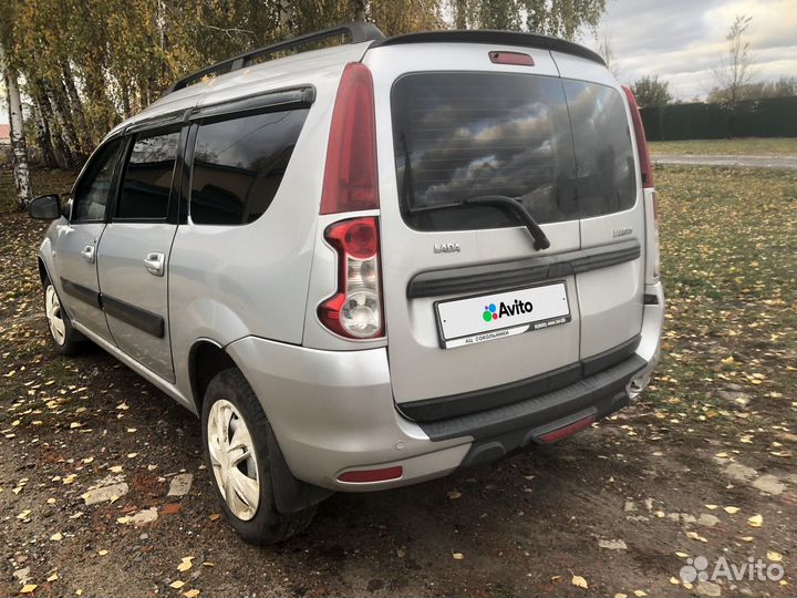 LADA Largus 1.6 МТ, 2014, 35 650 км