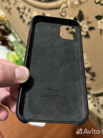Оригинальный чехол на iPhone 11