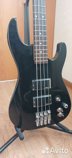 Бас Jackson Japan