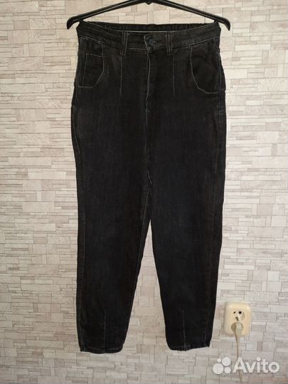 Джинсы бананы