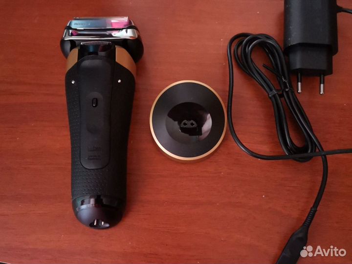 Електробритва Braun 9299s