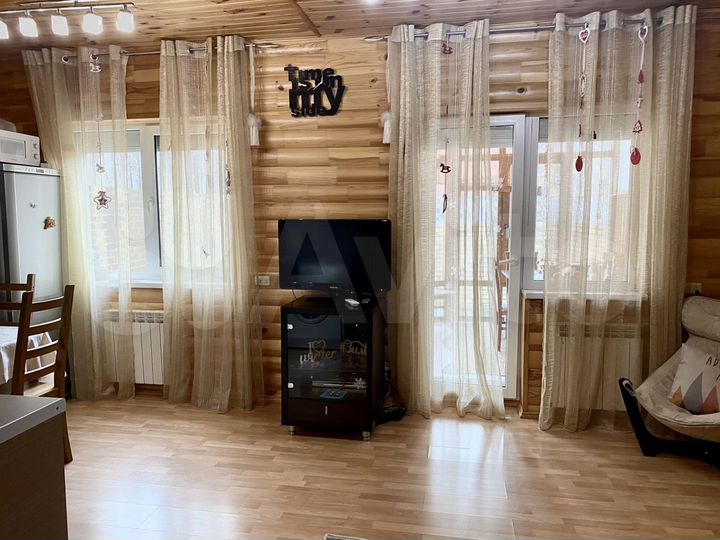 Таунхаус 100 м² на участке 1 сот.