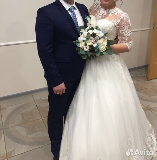 Свадебное платье