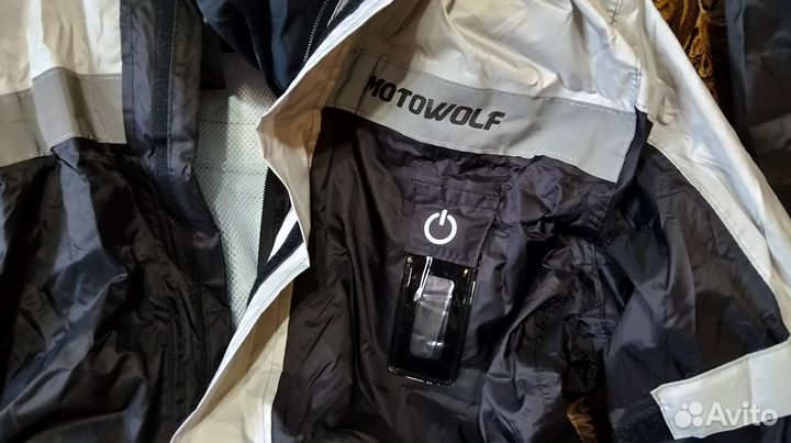 Мотокостюм