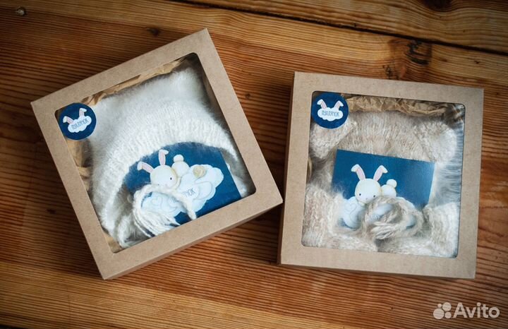 Шапочка и пинетки из ангоры (подарочный набор)