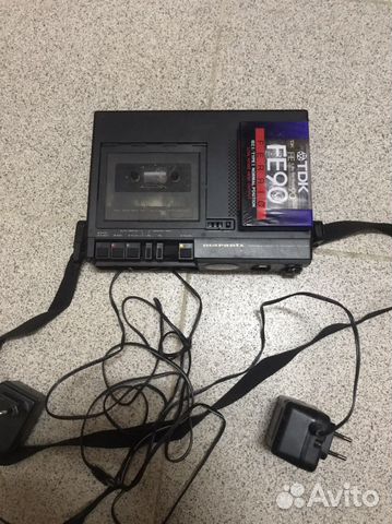 Кассетный магнитофон