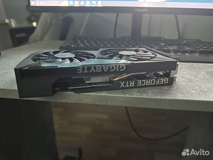 Видеокарта Gigabyte Eagle 3050 как новая