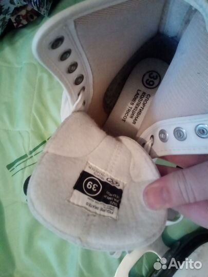 Коньки женские фигурные 39 размер