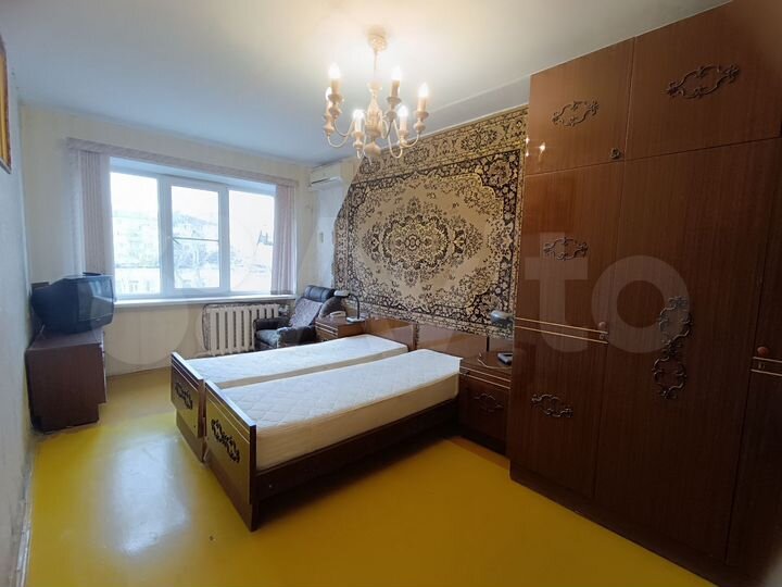 2-к. квартира, 48 м², 5/5 эт.