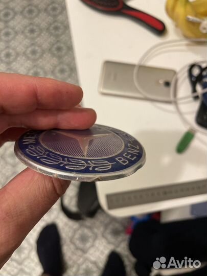 Значок mercedes Алюминивый