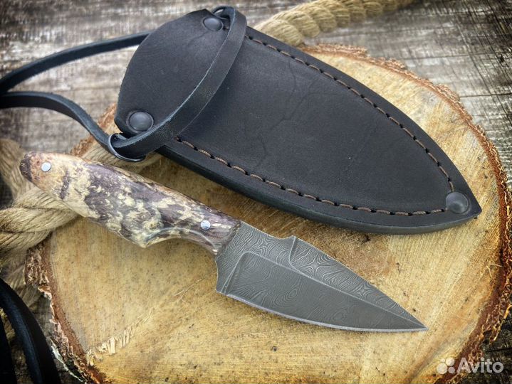 Миниатюрный нож для из стали дамаск