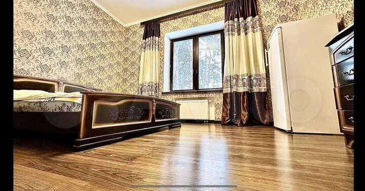 Коттедж 147 м² на участке 10 сот.