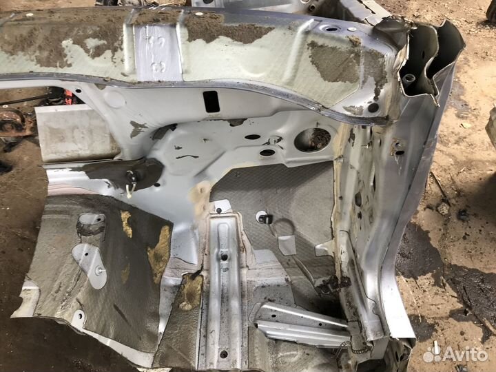 Передний правый лонжерон BMW X3 Е83