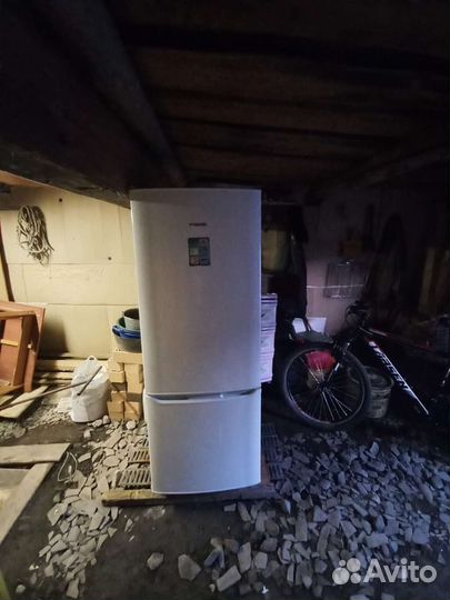 Холодильник бу