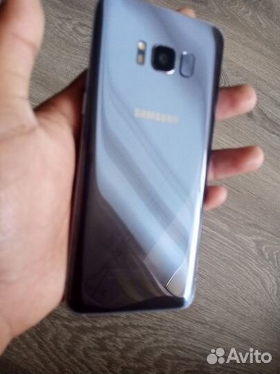 Samsung Galaxy S8, 4/64 ГБ